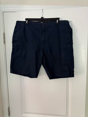 Theory shorts 32 waist
